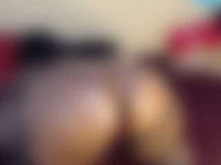 HotnCurvybabe's Live Sex Cam Show