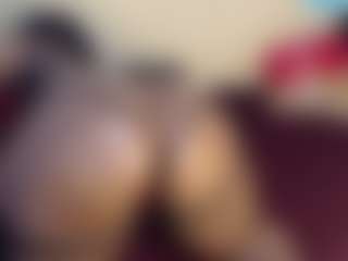 HotnCurvybabe's Live Sex Cam Show