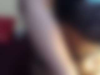 HotnCurvybabe's Live Sex Cam Show