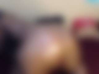 HotnCurvybabe's Live Sex Cam Show