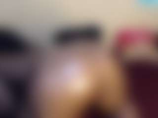 HotnCurvybabe's Live Sex Cam Show