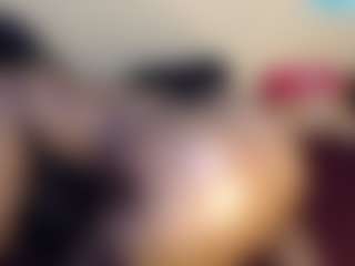 HotnCurvybabe's Live Sex Cam Show