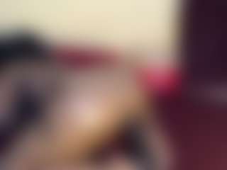 HotnCurvybabe's Live Sex Cam Show