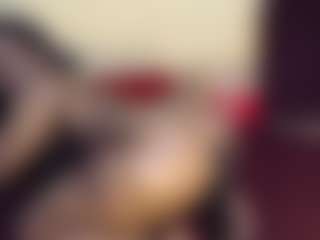 HotnCurvybabe's Live Sex Cam Show
