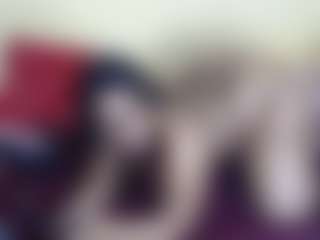 HotnCurvybabe's Live Sex Cam Show