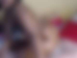 HotnCurvybabe's Live Sex Cam Show