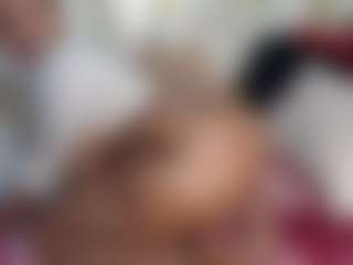 HotnCurvybabe's Live Sex Cam Show