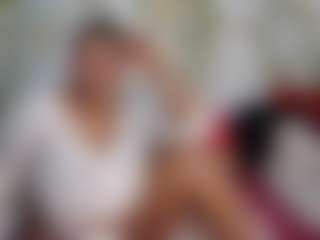 HotnCurvybabe's Live Sex Cam Show