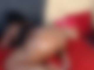HotnCurvybabe's Live Sex Cam Show