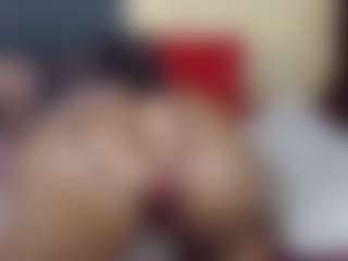 HotnCurvybabe's Live Sex Cam Show