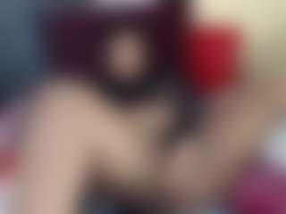 HotnCurvybabe's Live Sex Cam Show