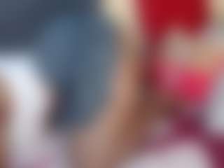 Live cam show with HotnCurvybabe - Camel Toe on Cam Slut