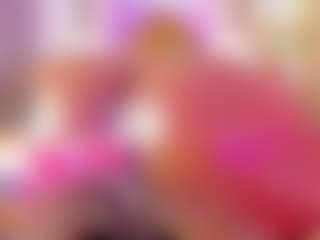 Live cam show with Agatha Blade - Oil on Camsoda