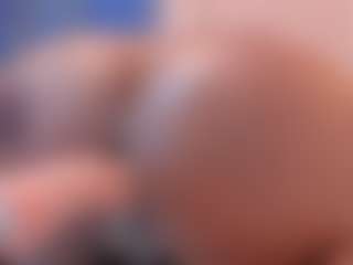 Live cam show with Agatha Blade - Amateur Curvy on makecum.org