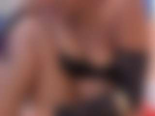 Live cam show with Agatha Blade - BBW on hotwifechat.live