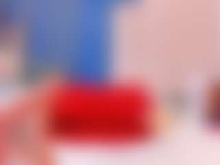Live cam show with Agatha Blade - Oil on Camsoda