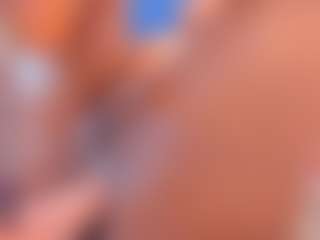 Live cam show with Agatha Blade - Public Ebony on realtime-chat