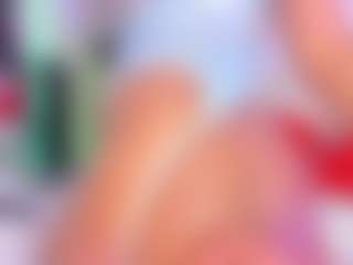 Live cam show with Agatha Blade - Facial on Camsoda