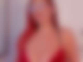 BRIANNA MILF webcam performer live streaming