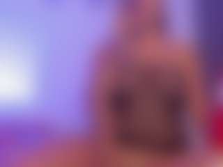 Live cam show with BRIANNA - Big Ass MILF on CamwithHer