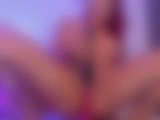 Live cam show with BRIANNA - Tease Curvy on TeamSkeetLive