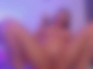 Live cam show with BRIANNA - Tease MILF on PervPlay.com