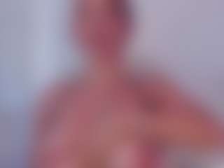 Live cam show with BRIANNA - Anal MILF on Dare Cams