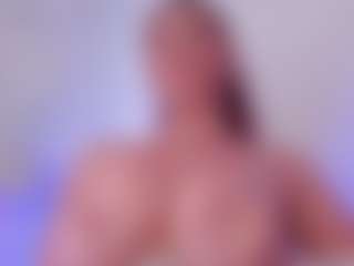 Live cam show with BRIANNA - Brown Eyes MILF on Camsoda