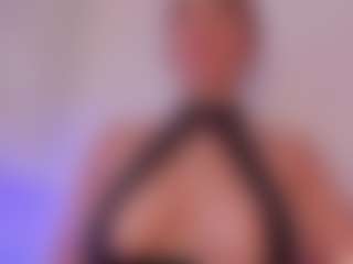 BRIANNA's Live Sex Cam Show