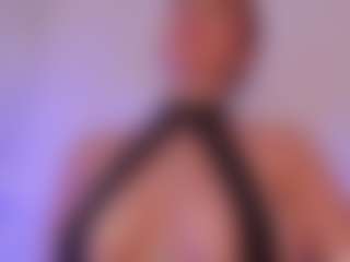 BRIANNA's Live Sex Cam Show