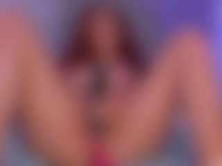 Live cam show with BRIANNA - Lush MILF on StripNow