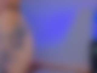 Live cam show with Zelda11 - Joi on CamwithHer