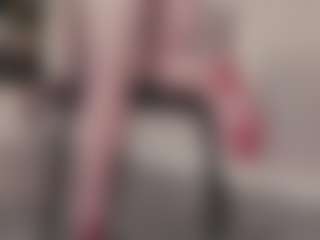 Live cam show with Zelda11 - Toys on livesuperchat.net