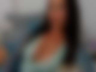 Live cam show with Nicole - Teen (18+) on intimatelivegirls.com