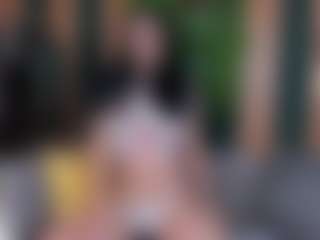 SolaZolaa's Live Sex Cam Show