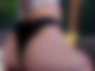 Live cam show with SolaZolaa - Butt Plug on Free Soda