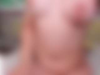 SolaZolaa's Live Sex Cam Show