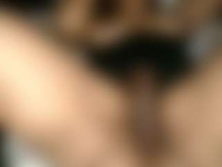 Live cam show with Thickassophiasquirts - Oil on chickslive.net