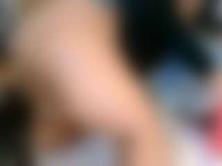 Thickassophiasquirts's Live Sex Cam Show
