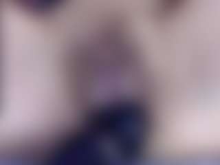 Live cam show with SWEETPUSSY - Brown Hair MILF on CamClone