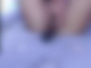 Live cam show with SWEETPUSSY - Brown Hair MILF on UwU Esports
