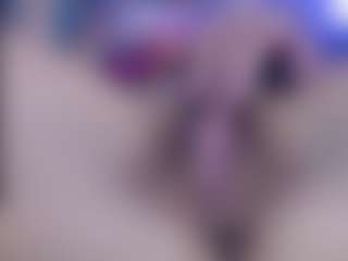 Live cam show with SWEETPUSSY - Middle Aged on Camsoda