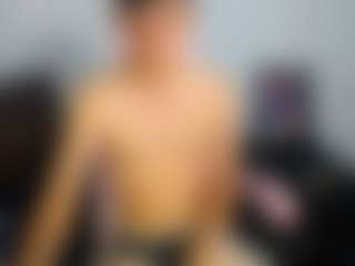 Live cam show with ethancoleeman - White on Camsoda | colombia