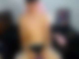 Live cam show with ethancoleeman - Sexting on Camsoda