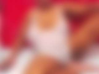 Live cam show with Wonderful Diana - Brown Eyes Mature on Camsoda