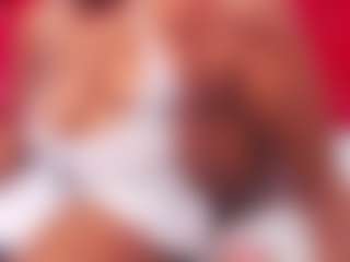 Live cam show with Wonderful Diana - Middle Aged on instabang