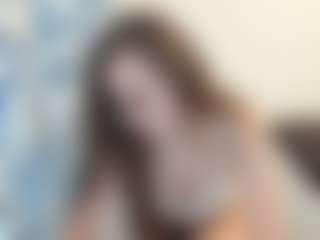 Live cam show with 18perfecttits - Machine on Hubzter Live