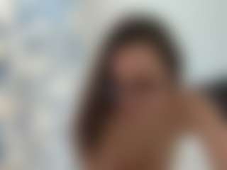 18perfecttits's Live Sex Cam Show