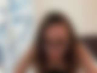 18perfecttits's Live Sex Cam Show