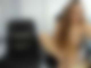 18perfecttits's Live Sex Cam Show